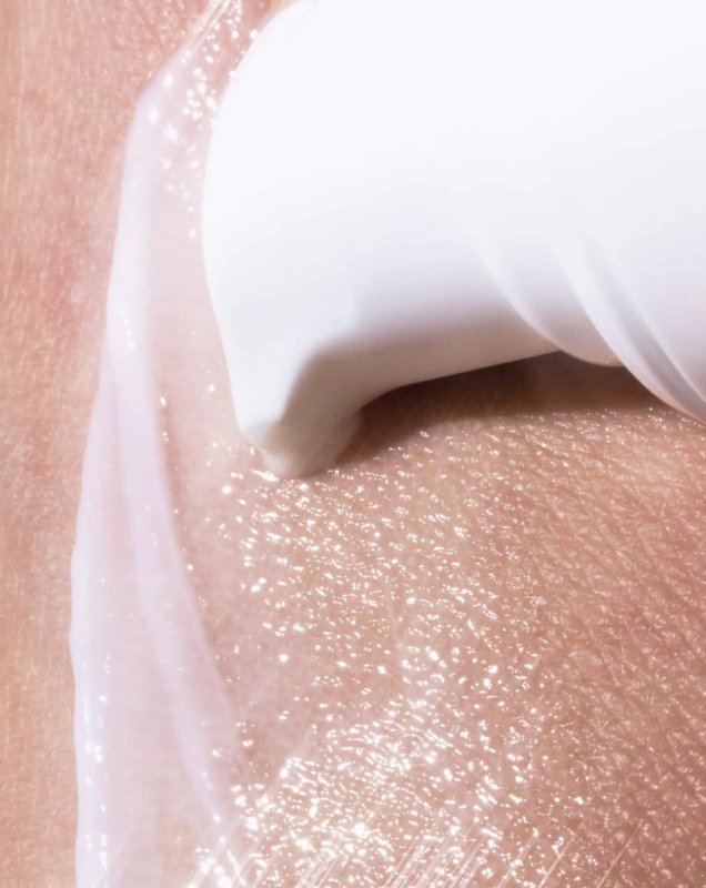 Maiden Art - Reflective Reverie Brightening Eye Cream - 15ml - Lightweight, Non - Greasy, Paraben & Sulfate - Free - For Dark Circle & Puffiness - Betaine, Ginkgo Extract, Shea Butter,Vegan, Natural - For All Skin Types - Brightening Eye Cream - British D'sire