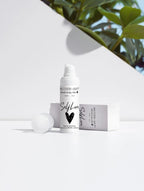 Maiden Art - Sunrise Serenity Tinted Sunscreen SPF30–30ml With Zinc Oxide, Raspberry Seed Oil, Sea Buckthorn & Hyaluronic Acid No White Cast, Lightweight & Skin-Tone Enhancing For a Radiant Healthy Glow-Perfect for Normal to Dry Skin - Sunscreen SPF30, with tint - British D'sire