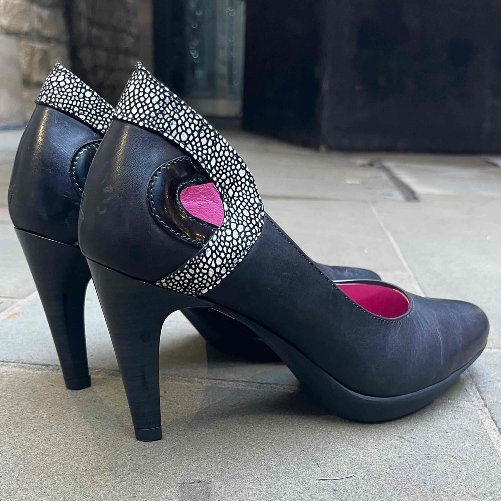 Maritus - black leather high heel - Chanii B