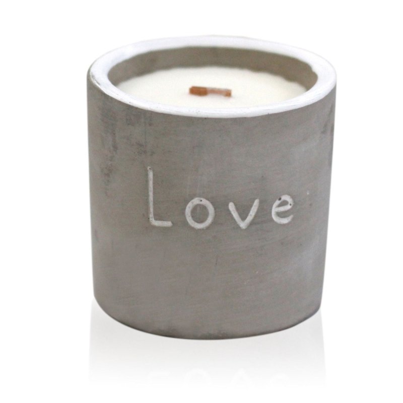 Med Pot - Love - Purple Fig & Casis - Concrete Wooden Wick Candle - British D'sire Main image