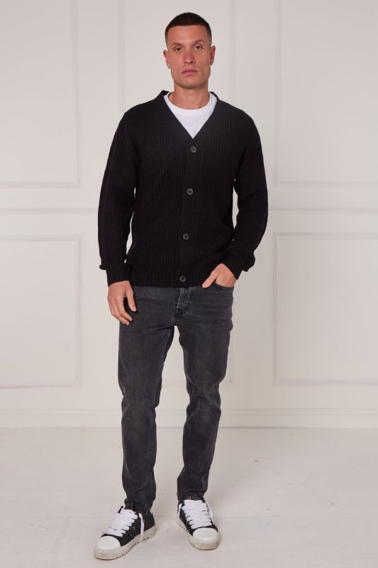 Men’s Button - Up Knitted Cardigan - cardigan - British D'sire