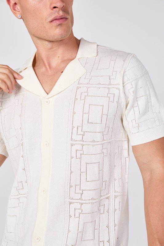 Men's Textured Knitted Button-Through Polo Shirt - British D'sire