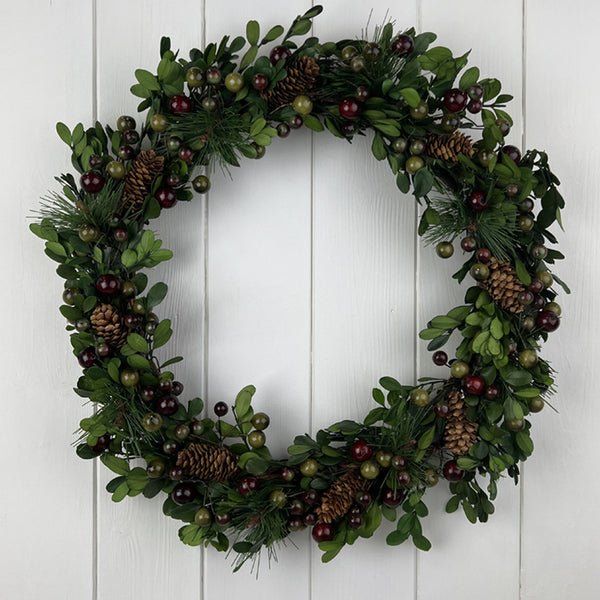 Pinecone and Berry Wreath 39cm Secondary image
