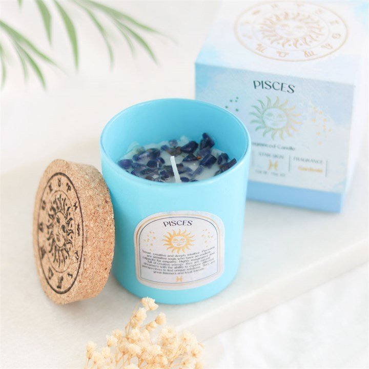 Pisces Gardenia Gemstone Zodiac Candle - British D'sire