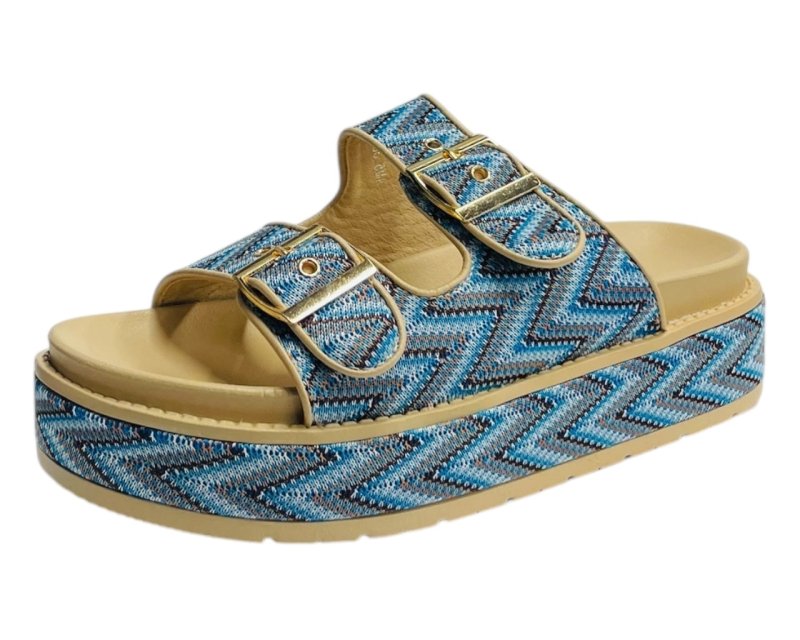 Platform Buckle Strap Sandals - Sandals - British D'sire