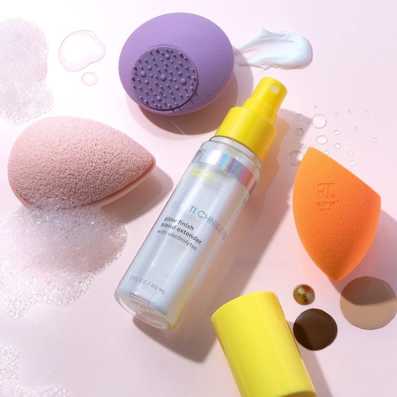 Real Techniques Glow Radiance Complexion Set - Makeup Sponges - British D'sire
