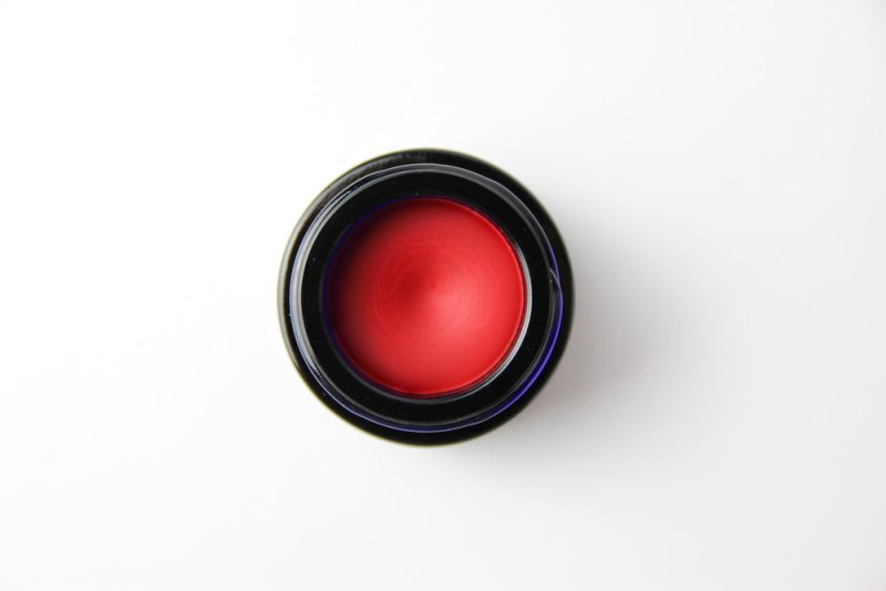 Shamanic The Energy of the Amazon Pigment Pure Red #35 Secondary image