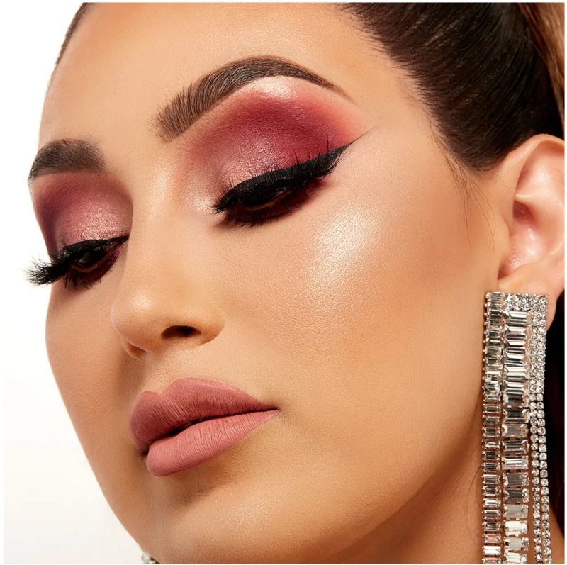 Sigma Beauty Dream Eye and Cheek Palette Collaboration with Beautybird - 18 eyeshadows | 2 highlighters | Dual - ended brush - Eye Shadow Palette - British D'sire