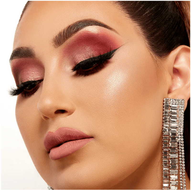 Sigma Beauty Dream Eye and Cheek Palette Collaboration with Beautybird - 18 eyeshadows | 2 highlighters | Dual - ended brush - Eye Shadow Palette - British D'sire