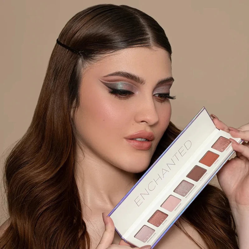 Sigma Beauty Enchanted 7-Shade Eyeshadow Palette - Eyeshadow Palette - British D'sire