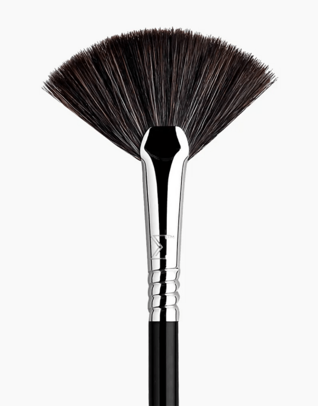 Sigma Beauty F42 Strobing Fan™ Brush Secondary image