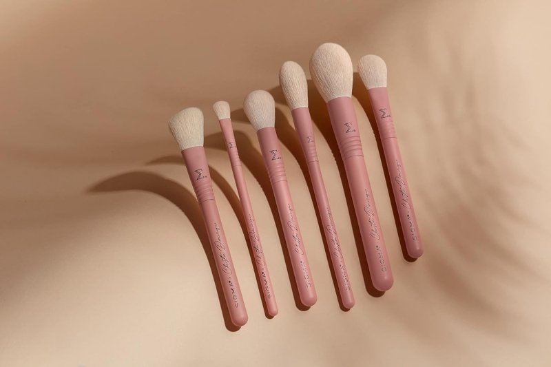 Sigma Beauty x Christen Dominique Brush Set - Makeup Brushes - British D'sire