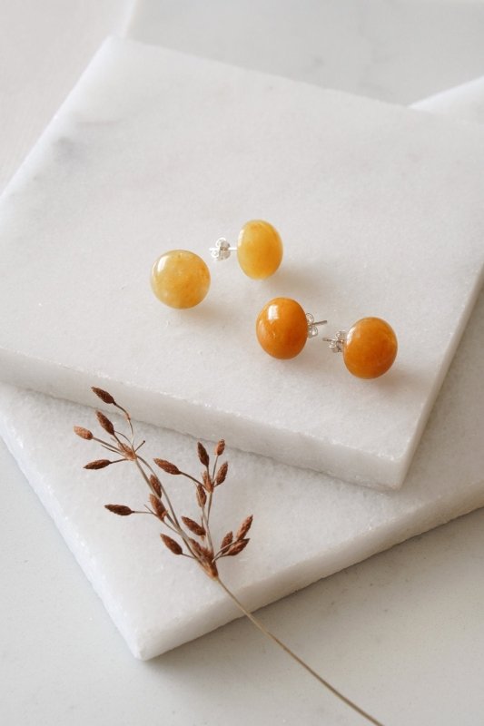 Silver Circle Stud Earrings with Yellow Jade - Earrings - British D'sire