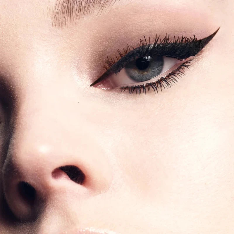 Stila Suede Shade™ Liquid Eye Shadow Sheer Stone - Liquid Eye Shadow - British D'sire
