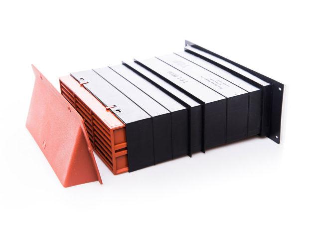 Rytons 9x3 Cowled Acoustic AirLiner Set with Hit & Miss Ventilator Secondary image