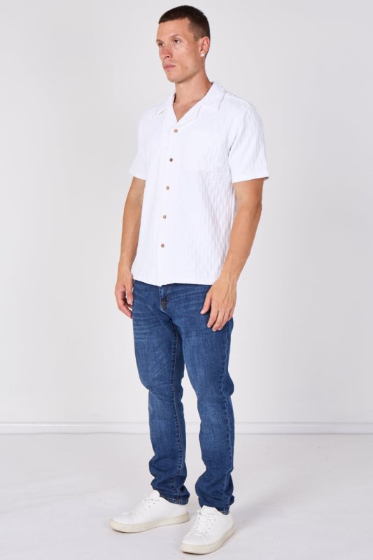 Textured Short Sleeve Revere Collar Shirt - British D'sire