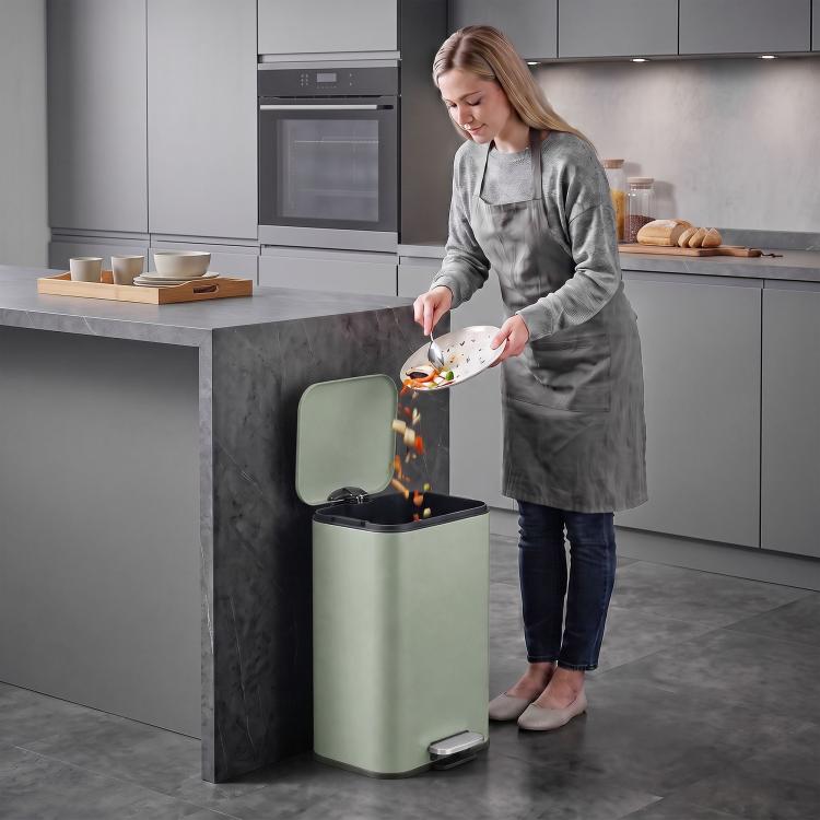 [UK Warehouse] 20 L Kitchen Pedal Bin, Metal Rubbish Bin with Removable Inner Bucket, Soft-Close & Stay-Open Lid, Light Green - British D'sire