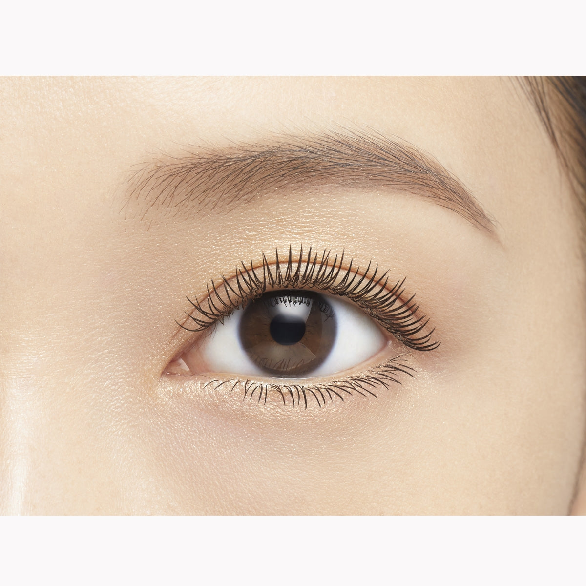 Isehan Kiss Me Heroine Make Volume and Curl Mascara Black