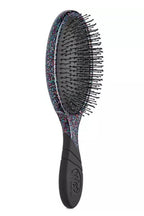 Wet Brush Pro Detangler Holiday Sparkle Silver - Hair Brush - British D'sire