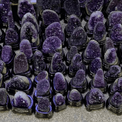 Wholesale raw purple geodes healing stones lucky natural quartz amethyst cluster crystal hole for home decor - Crystal Diamond - British D'sire