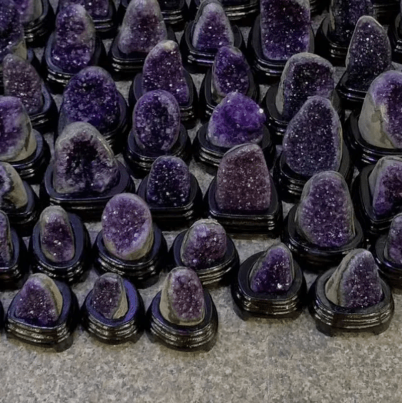 Wholesale raw purple geodes healing stones lucky natural quartz amethyst cluster crystal hole for home decor - Crystal Diamond - British D'sire