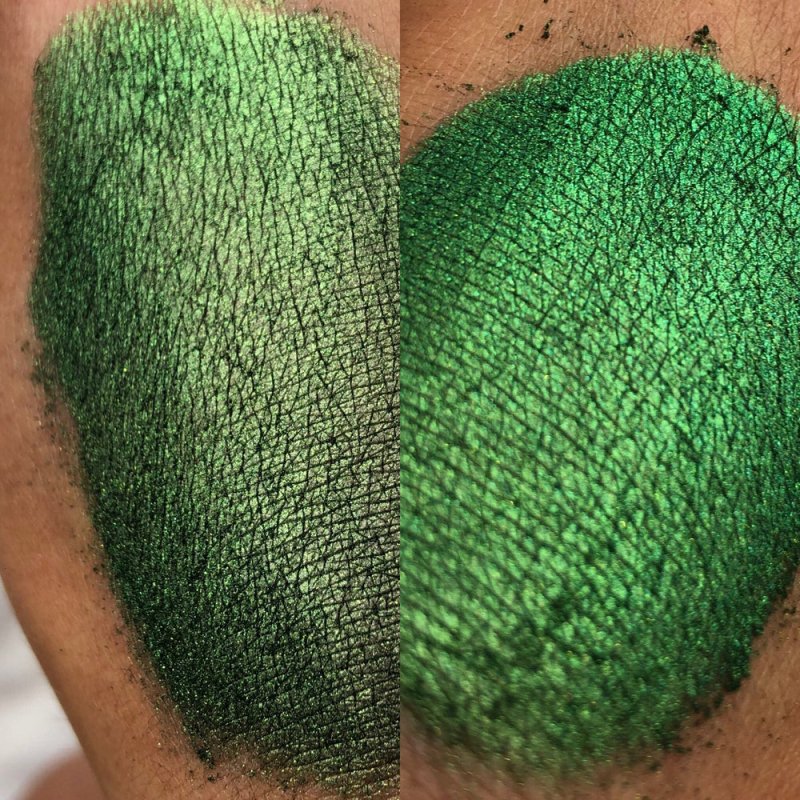 With Love Cosmetics Multi Chrome Pigment - Temptation - Pigments - British D'sire