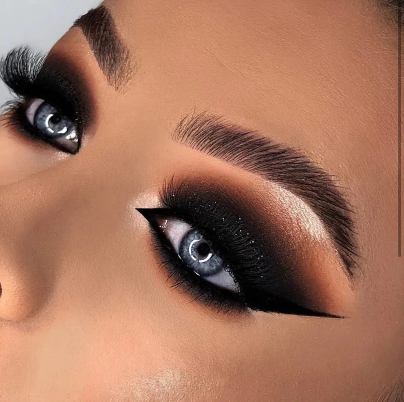 With Love Cosmetics Pressed Glitters - Black Beauty - Glitters - British D'sire