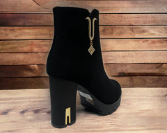 Women's Block High Heels Zip Ankle Boots - Boots - British D'sire