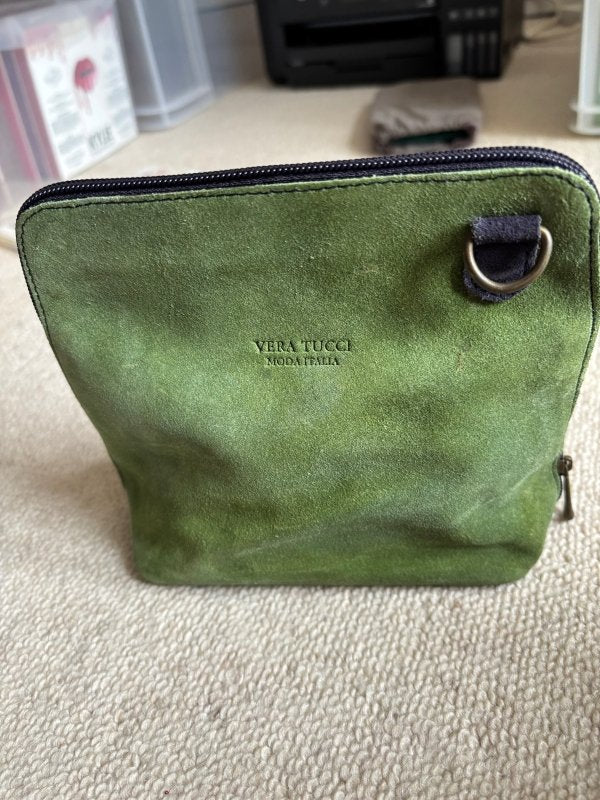 Women's Rhiannon Cross Body Shoulder Bag – Vera Pelle Italian Suede Messenger Handbag - Leather Handbag - British D'sire