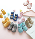 XM - Amigo 4 Pairs of Baby Boys Girls Indoor Slippers Anti - Slip Socks Shoes - Kids shoes - British D'sire