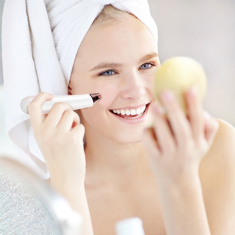 Xpreen Rechargeable Pore Cleanser Home Facial Beauty Device with LED Screen & 4 Probes - British D'sire