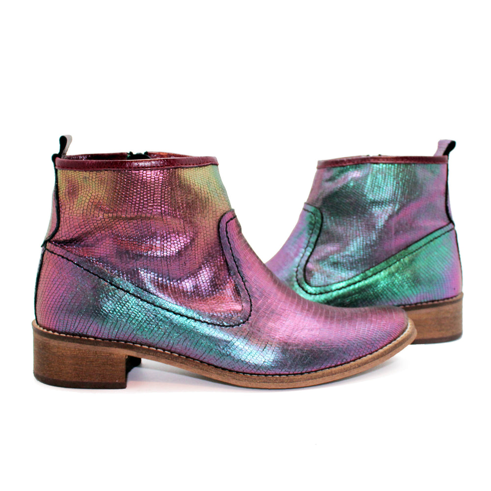 Zipp - Iridescent ankle boot - Chanii B