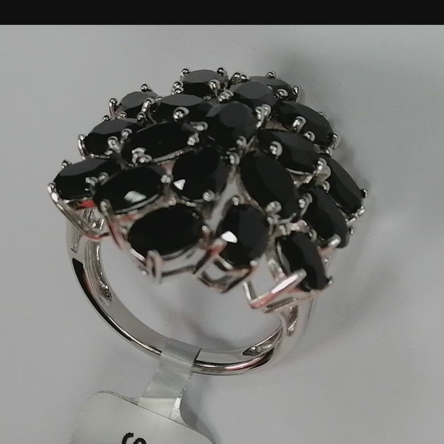 Pearlz Gallery Women’s Natural Black Spinel Ring – Oval 4x6mm Gemstone – 925 Sterling Silver Cocktail Ring, Rhodium-Plated – Bold & Elegant Gift Jewelry