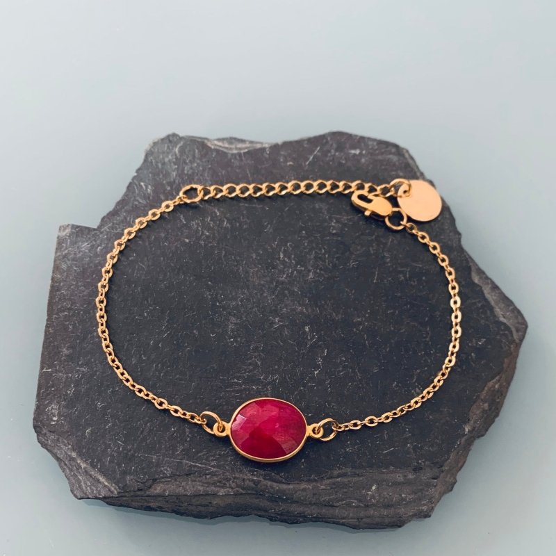 Clover 24K Gold Plated Ruby Stone Bracelet | Gold Bracelet | Emerald Bracelet | Gift Jewelry | Gold Women's Jewelry | Christmas Gift - Bracelet - British D'sire