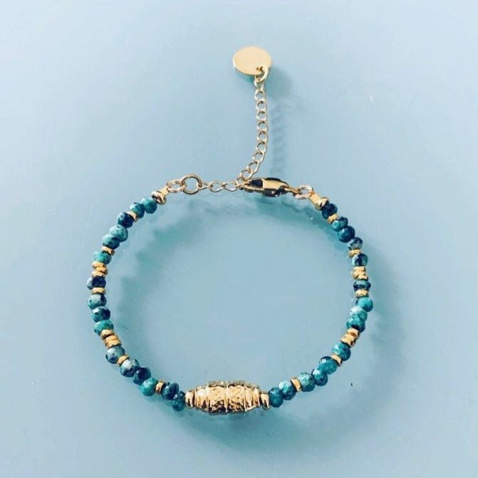 Clover Amulet with Pearls bracelet | Women Curb Bracelet Magic Talisman and Heishi Beads 24K Gold Plated | Golden Bracelet - Bracelet - British D'sire