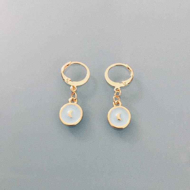 Clover Mini Moon Creoles | Small Golden Moon Hoop Earrings | Women's Jewelry | Golden Creoles | Jewelry | Women's Gift | Christmas Gift - Earrings - British D'sire Main image