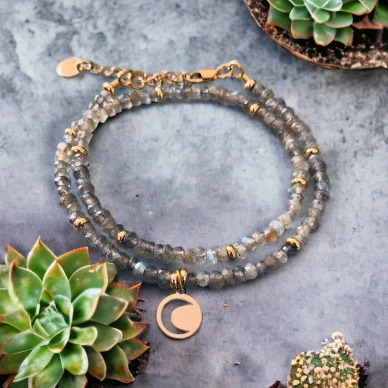 Clover Moon Bracelet and Labradorite Beads | Gift Idea | Women's Gift | Perfect Women's Jewelry - Bracelet - British D'sire