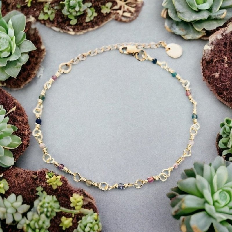 Clover Tourmaline Beads Bracelet | Women's Gourmet Bracelet with Magical Natural Stones and 24K Gold Plated Chain - Bracelet - British D'sire Main image