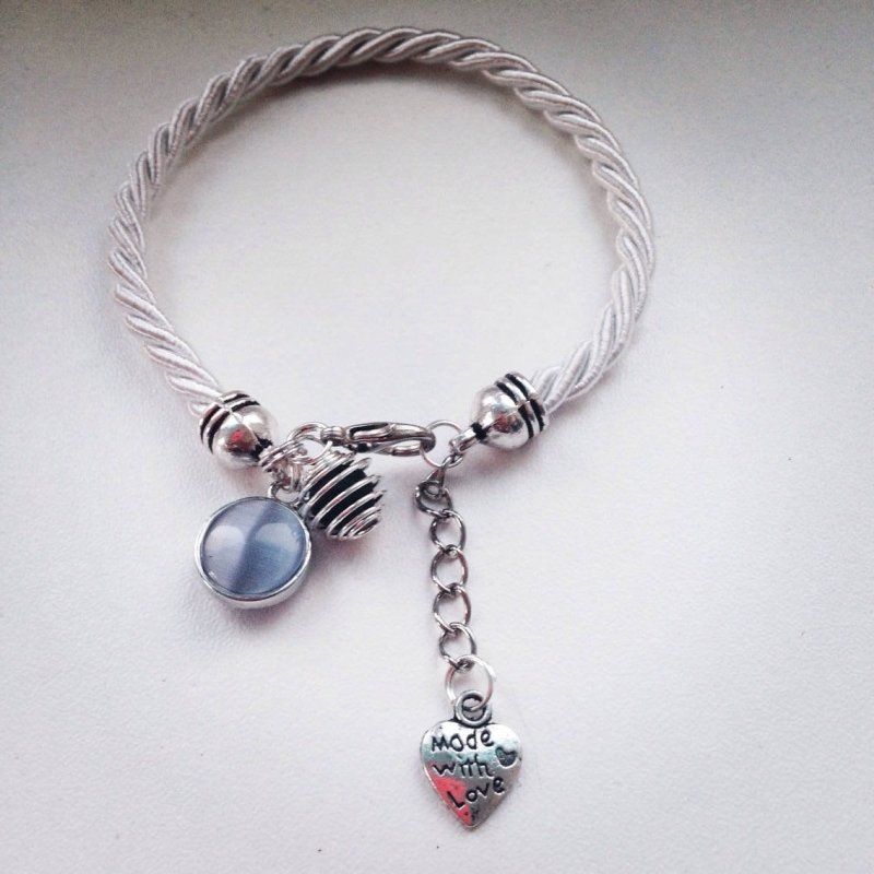 Clover White Women's Bracelet with Purple Tassel and Perfume Pearl | Gift Idea | Women's Gift Jewelry - Bracelet - British D'sire