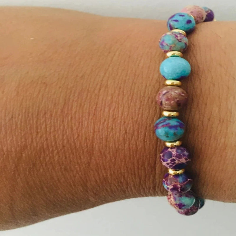 Clover Women's Lithotherapy Bracelet in Jasper Beads and Gold Heishi Beads - Bracelet - British D'sire