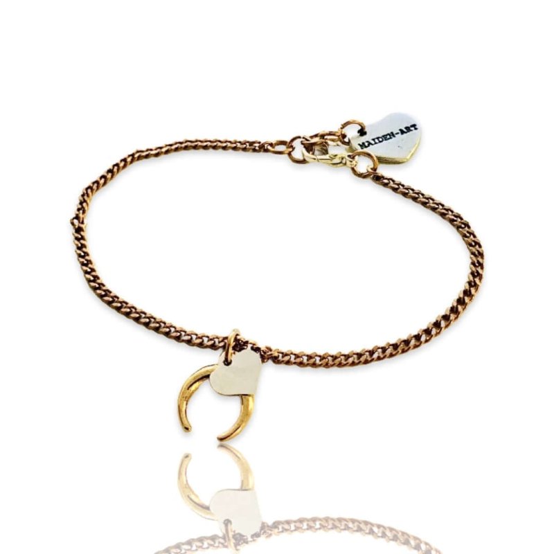 Crescent Moon and Heart Bracelet in Gold. - bracelet - British D'sire