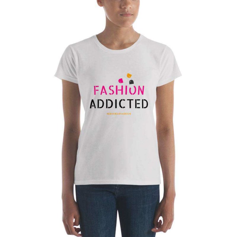 Fashion Addicted Women's short sleeve t-shirt - British D'sire