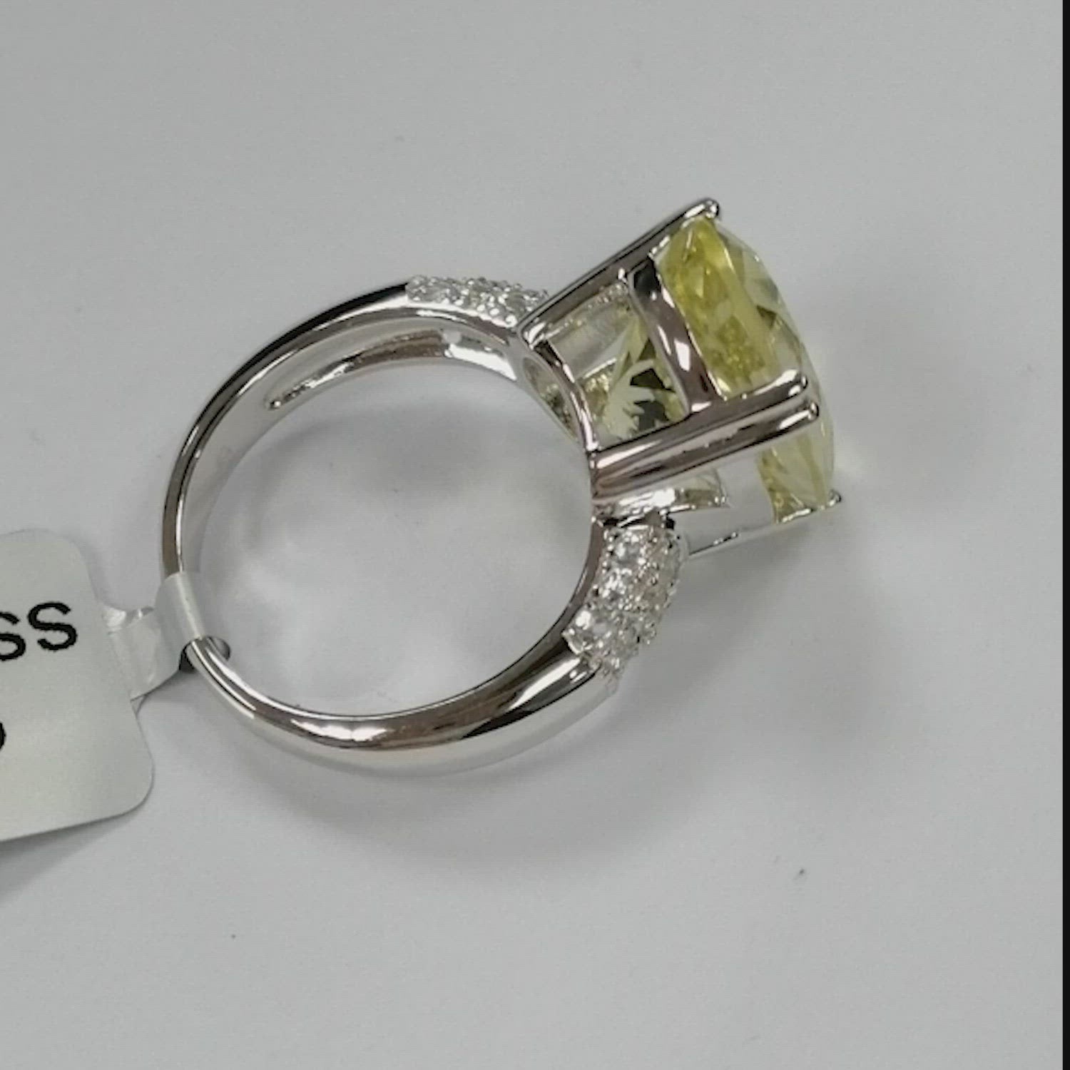 Pearlz Gallery - Ladies Natural Lemon Quartz & Topaz Ring – 925 Sterling Silver – Prong-Set Oval Cut – Radiant Yellow Shine.