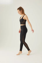 Form & Grace Leggings With Mesh Panel Detail - Gym Leggings - British D'sire