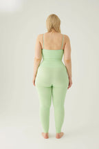Form & Grace Seamless Leggings With Wide Waistband Pistachio - Gym Leggings - British D'sire