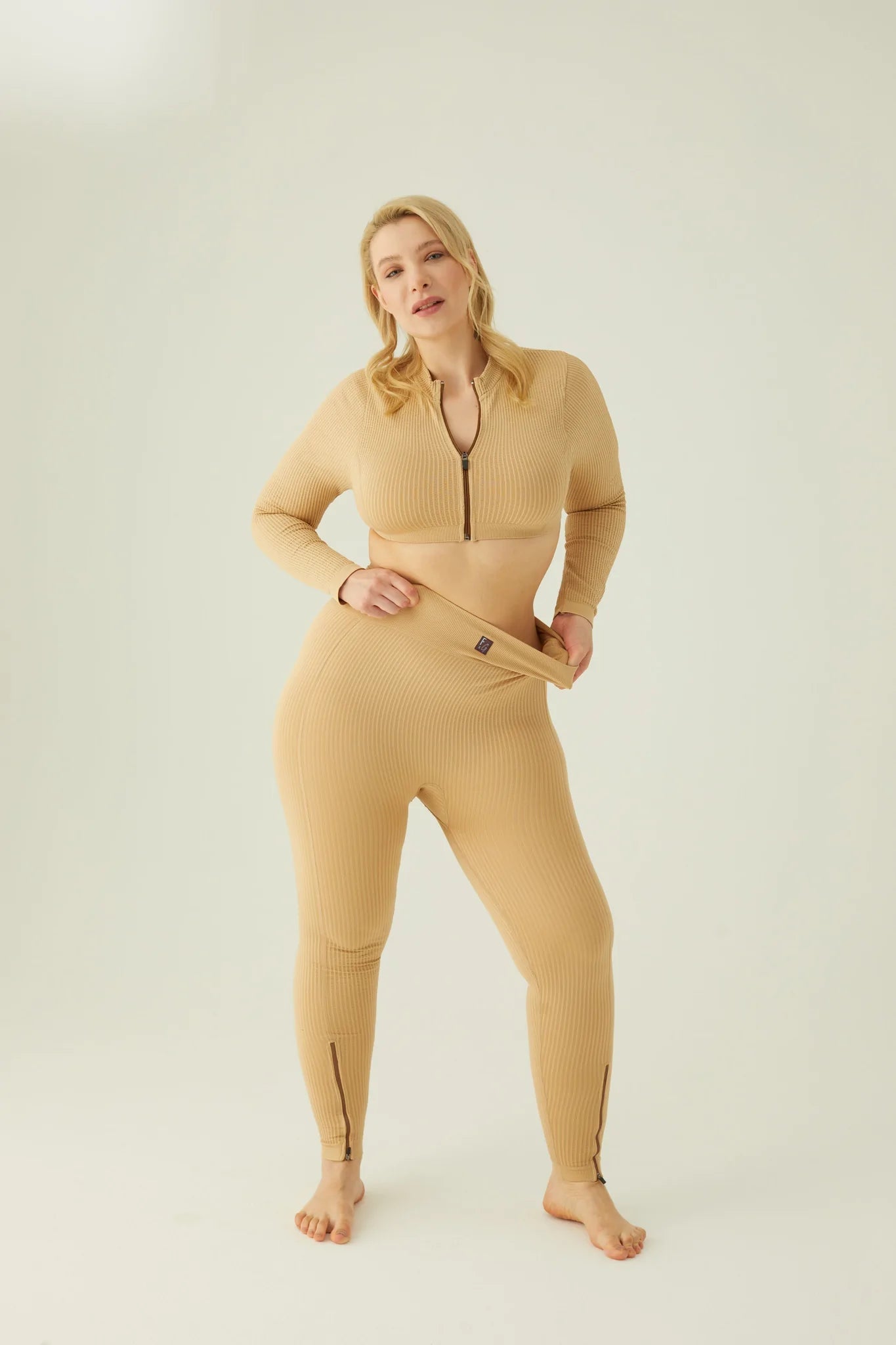 Form & Grace Seamless Ribbed Leggings With Contrast Zip Latte - Gym Leggings - British D'sire