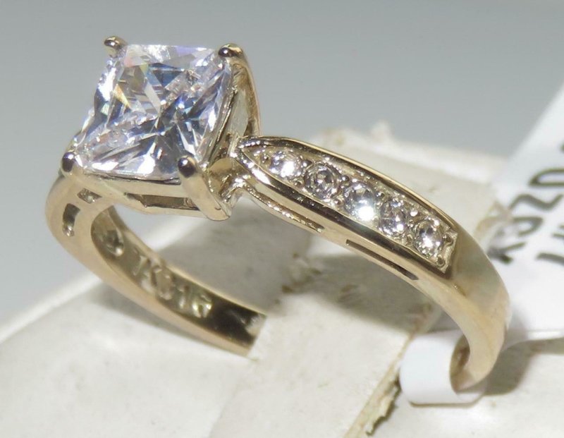 Jewellery Kingdom 1.50CT Cubic Zirconia Ladies Engagement Princess Ring (Yellow Gold) - Jewelry Rings - British D'sire Main image