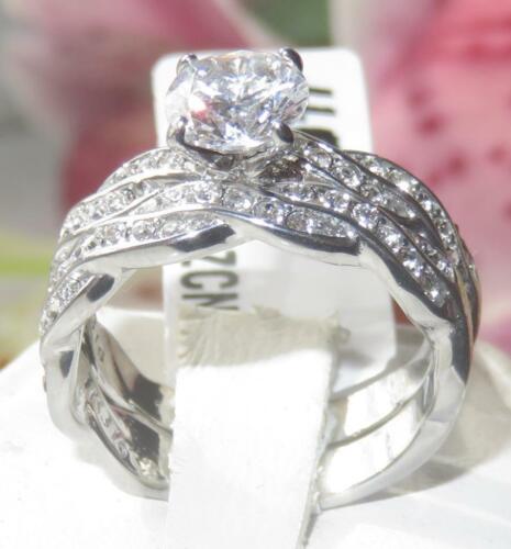 Jewellery Kingdom 2CT Stainless Steel Cubic Zirconia Silver Ladies Engagement Wedding Band Ring Set Secondary image