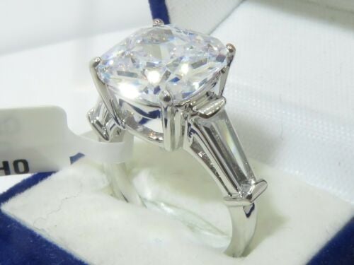 Jewellery Kingdom 4 CT Solitaire Accents Baguettes Three Stone Sparkling Ladies Cubic Zirconia Ring - Jewelry Rings - British D'sire