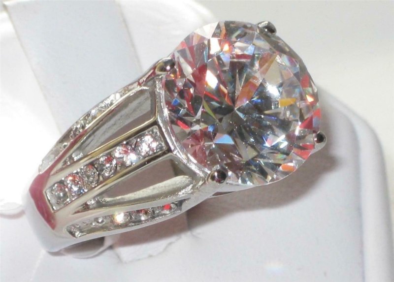 Jewellery Kingdom Accents 6 CT Cubic Zirconia Stainless Steel Cocktail Ladies Solitaire Ring (Silver) - Jewelry Rings - British D'sire Main image